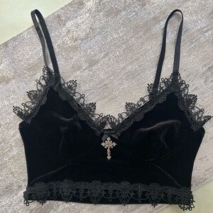 Women’s Lace trim bralette